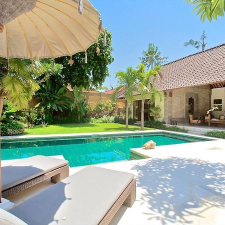 Tropical Oasis, Villa Mimba Sanur  Exterior photo